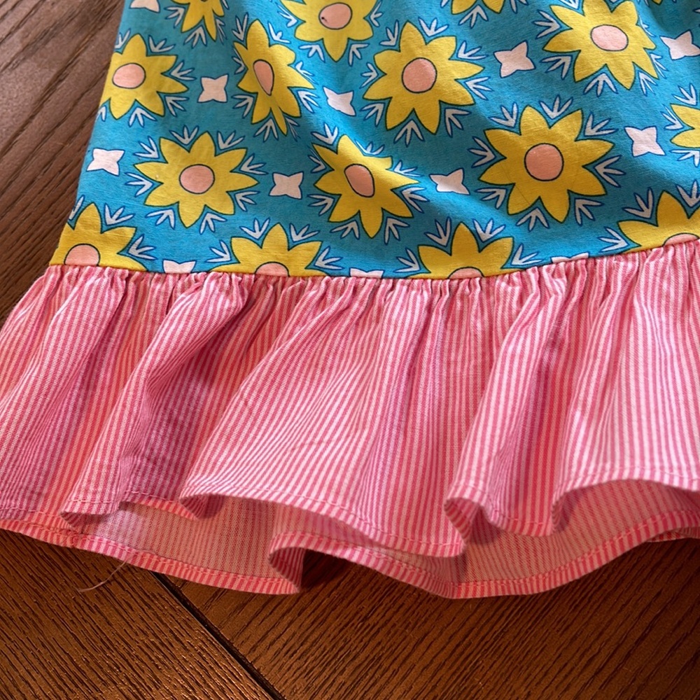 RicRac & Ruffles Daisy Dress - Picture 5 of 5